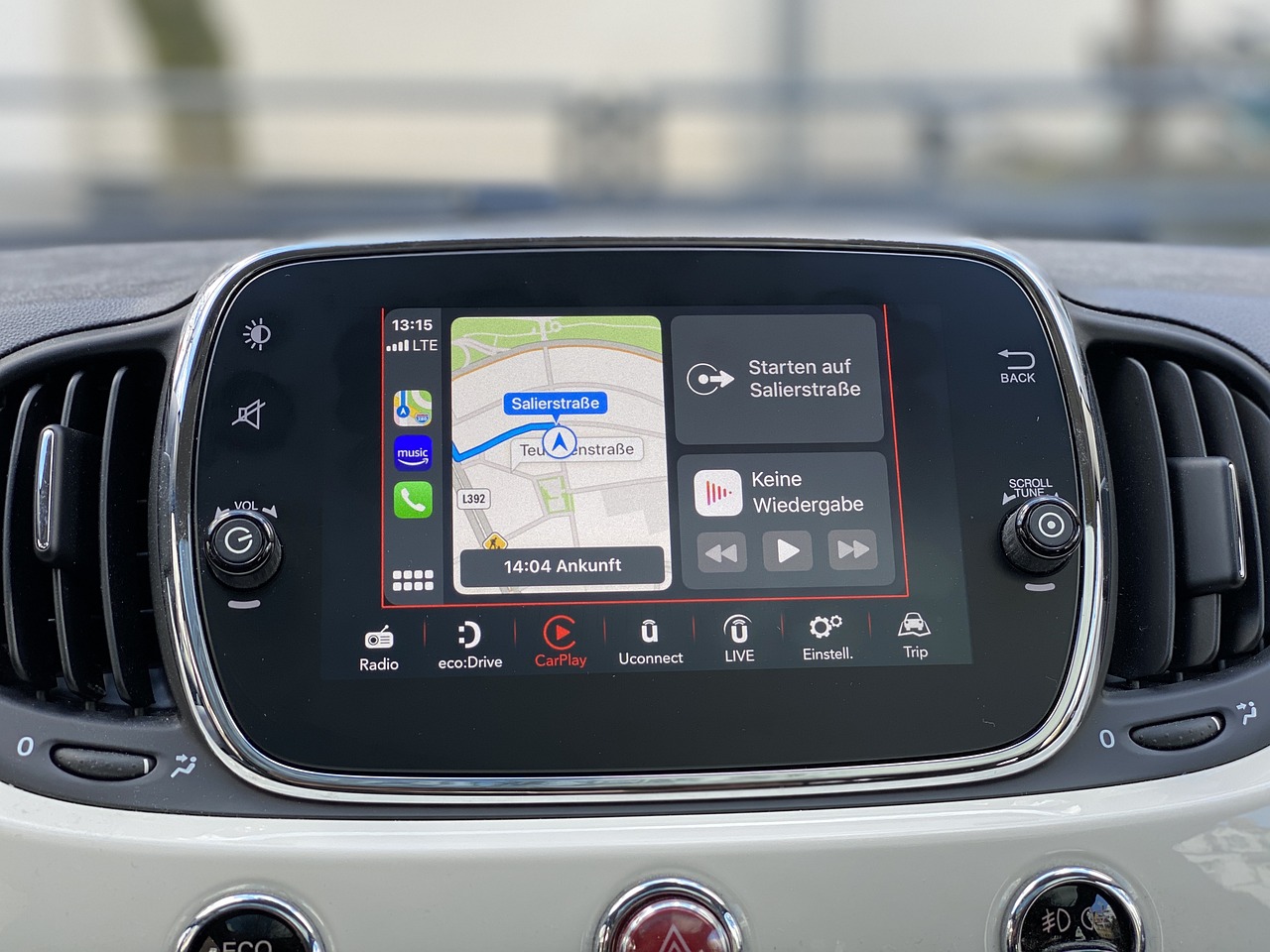 5 najlepších aplikácii pre Apple CarPlay 