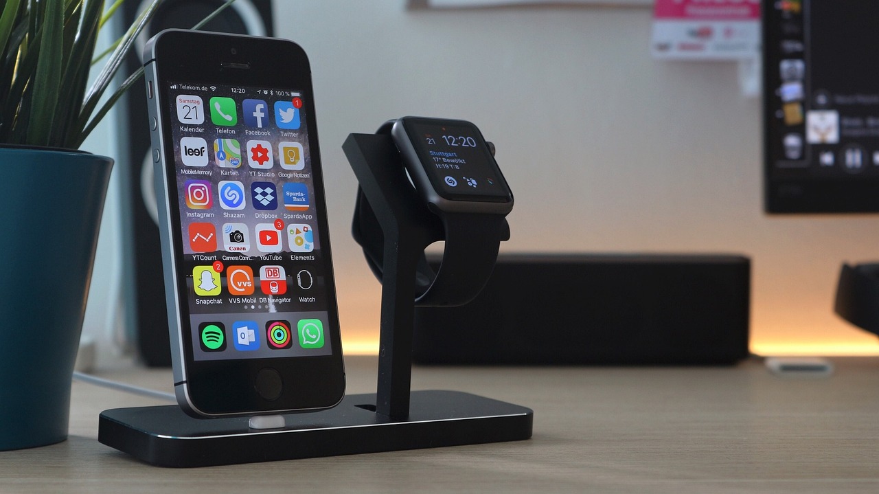 Ako spárovať Apple Watch s iPhonom? 